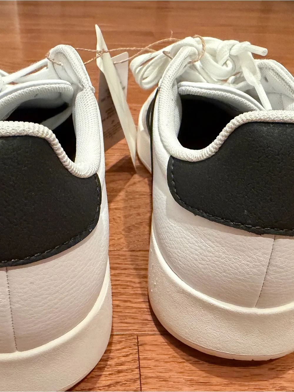 Adidas Women's Barreda Decode Sneaker White/black/Gray - Picture 15 of 16